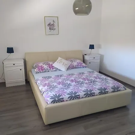 Batalaza Apartment *