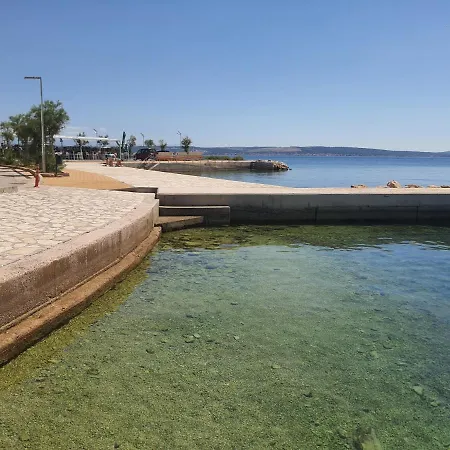 Batalaza Apartman Kali