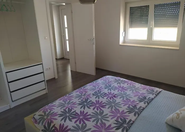 Batalaza Apartman Kali