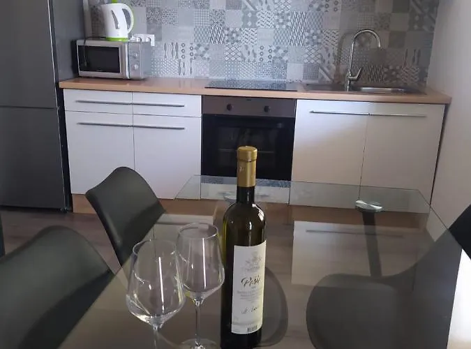 Batalaza Apartman Kali